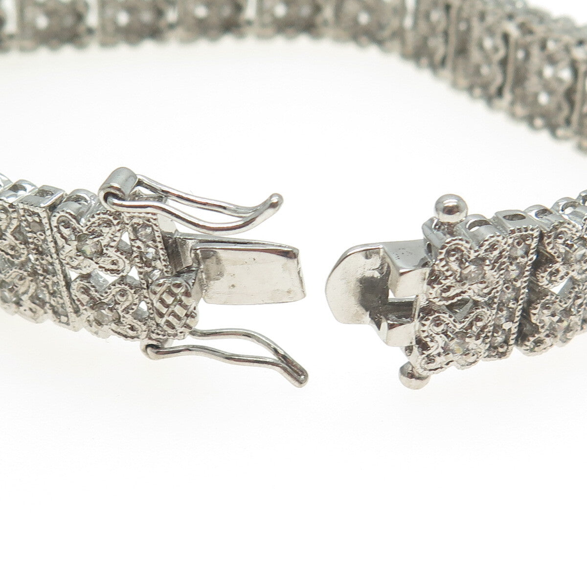925 Sterling Silver Round-Cut Shaped C Z Tennis Panel Link Bracelet 7"