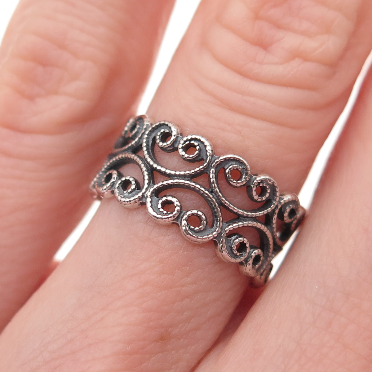 925 Sterling Silver Antique Art Deco Ornate Heart Oxidized Band Ring Size 5.25