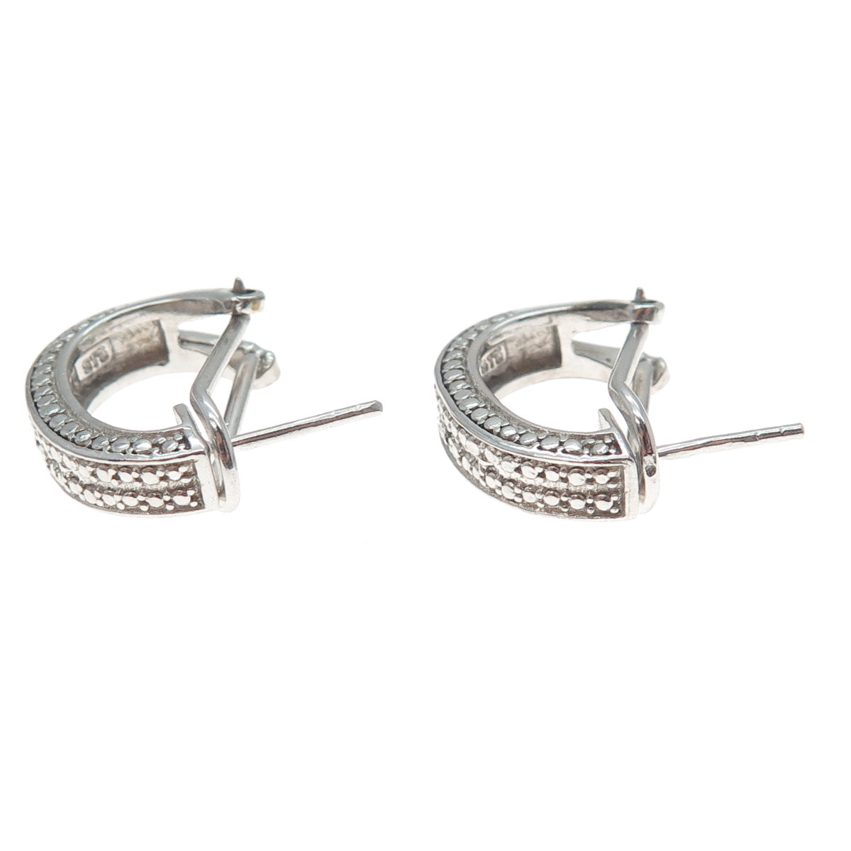 CHUCK CLEMENCY 925 Sterling Silver Real Green Diamond Omega Back Earrings