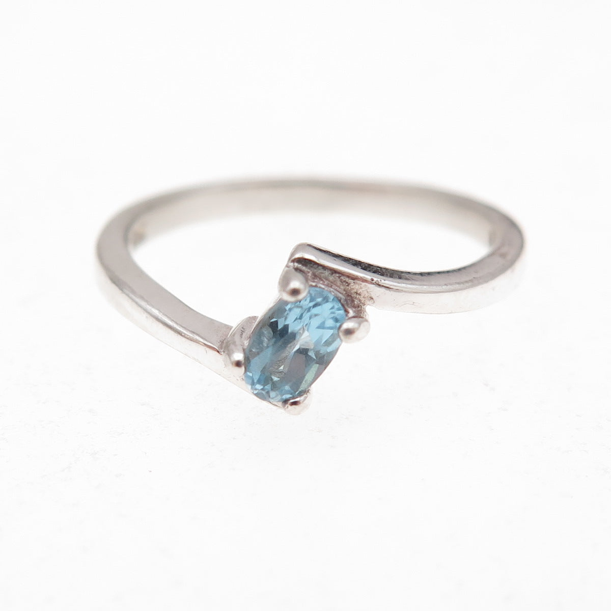 Nevada 925 Sterling Silver Vintage Real Blue Topaz Bypass Ring Size 6.5