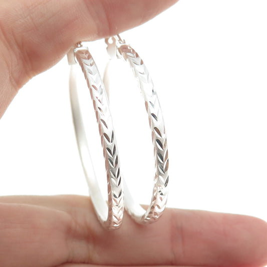 HANIN 925 Sterling Silver Engraved Hinged Hoop Earrings