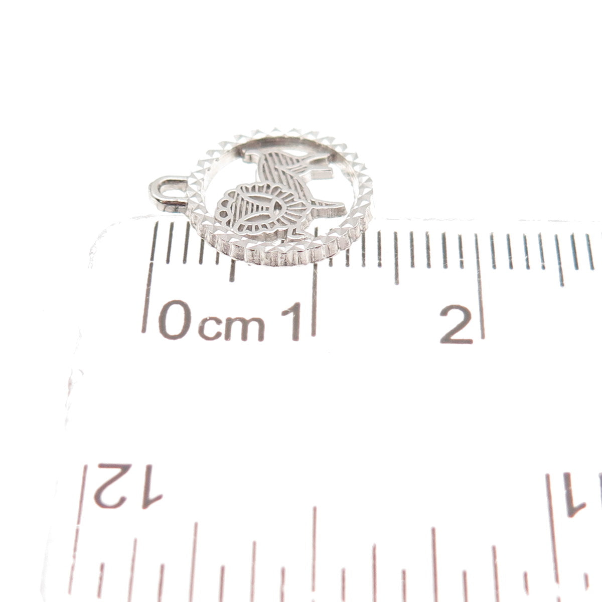 Rembrandt 925 Sterling Silver Vintage Leo Zodiac Diamond-Cut Mini Charm Pendant