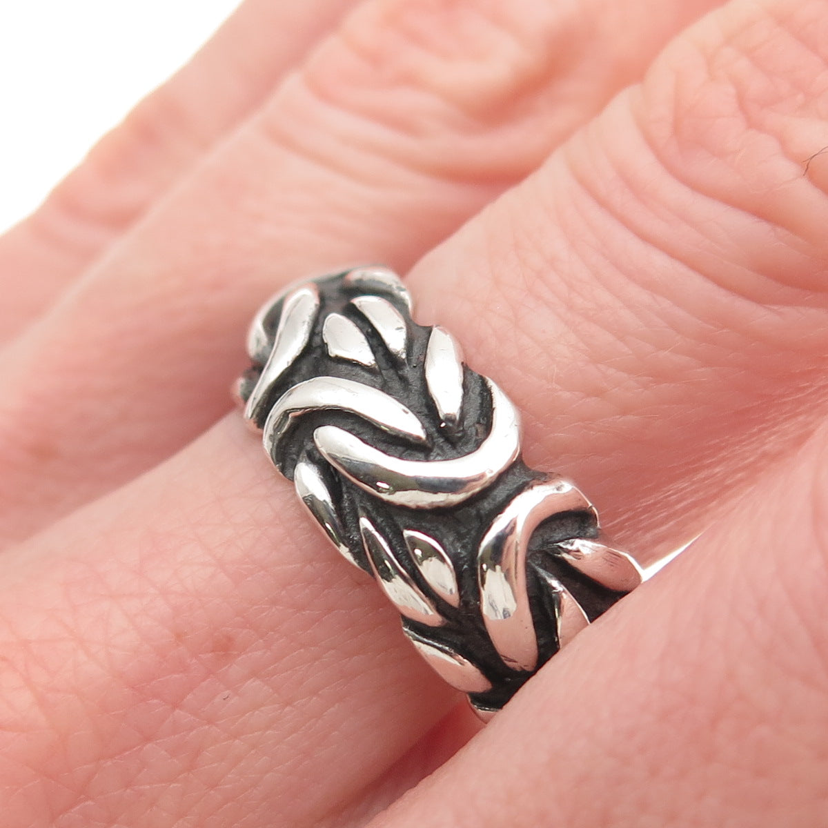 925 Sterling Silver Vintage Byzantine Oxidized Band Ring Size 10.75