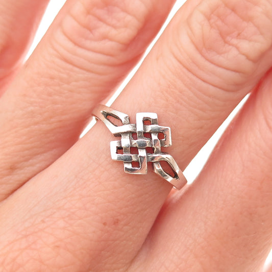 925 Sterling Silver Vintage Celtic Knot Oxidized Ring Size 6.75
