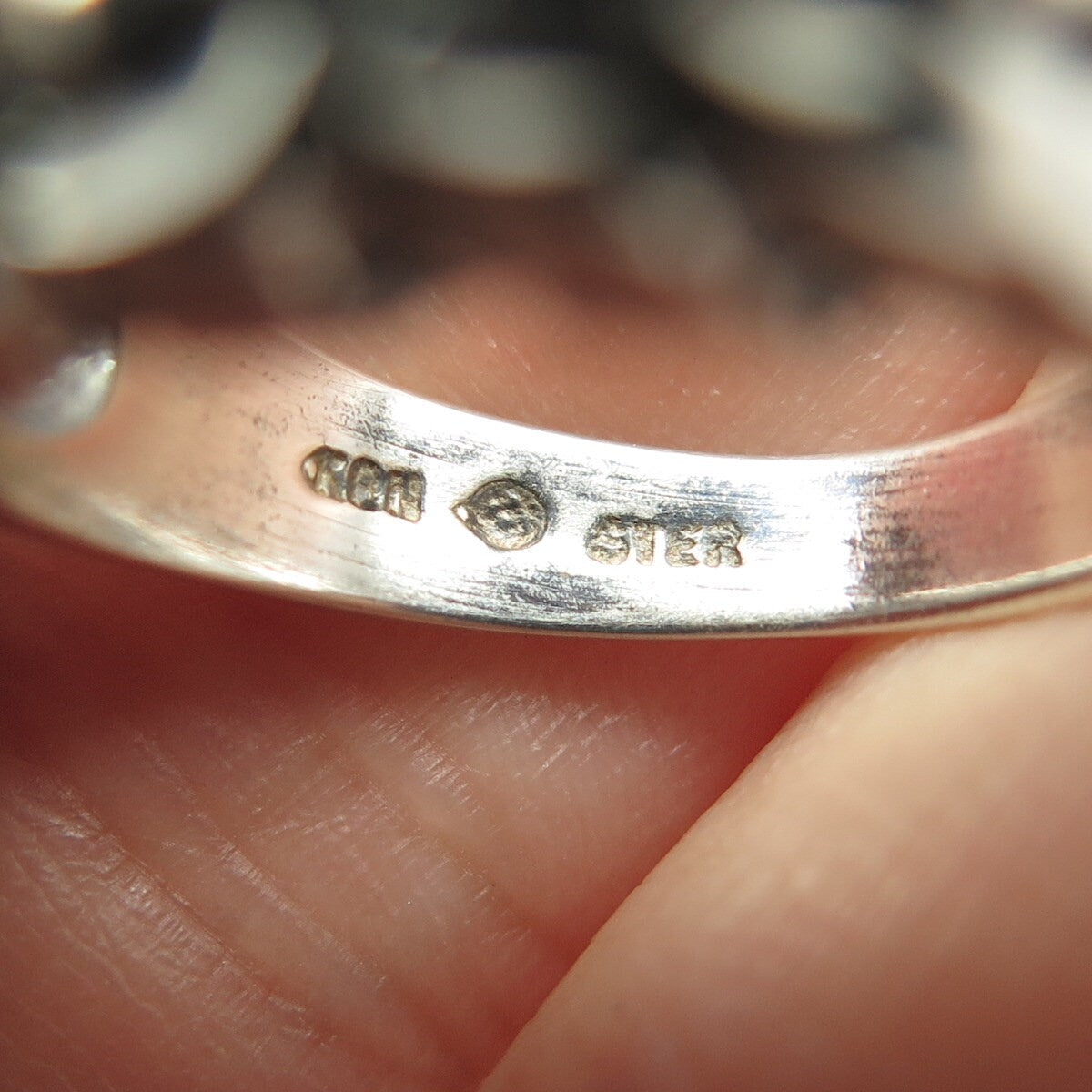 925 Sterling Silver Vintage Textured Ring Size 7.5