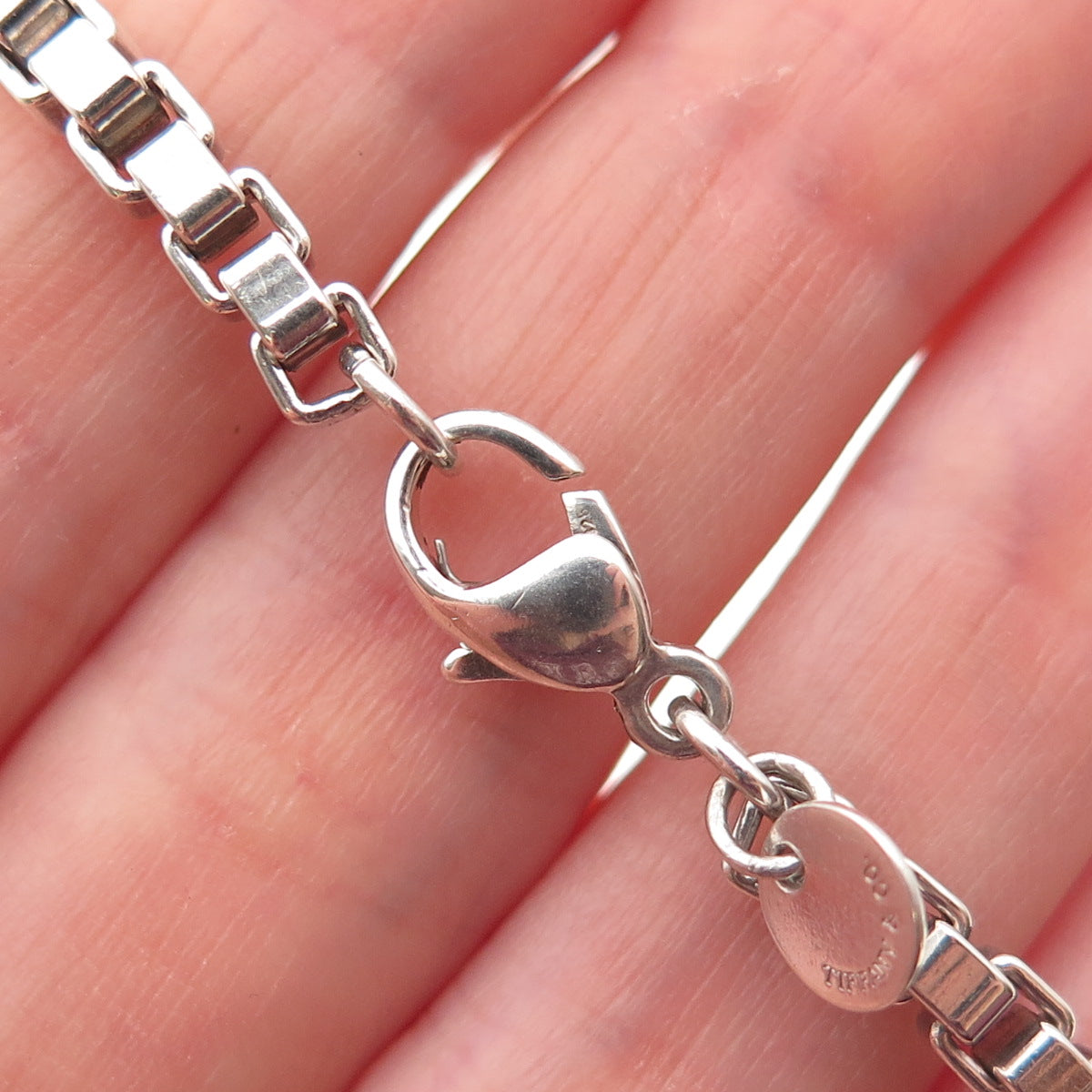 TIFFANY & CO. 925 Sterling Silver Vintage Venetian Link Bracelet 7.25"