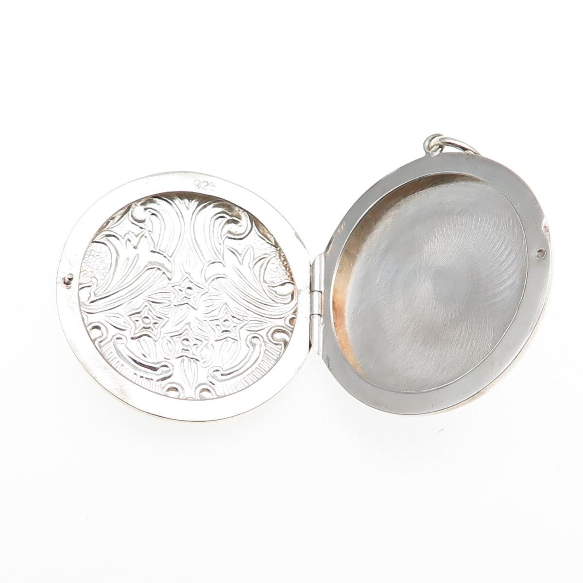 925 Sterling Silver Vintage Floral Repousse Round Locket Pendant
