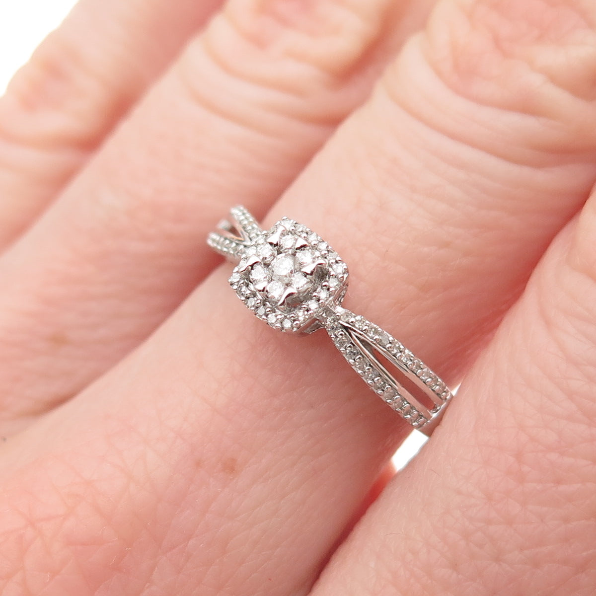 Sun 925 Sterling Silver Real Round-Cut Diamond Engagement Ring Size 7.25