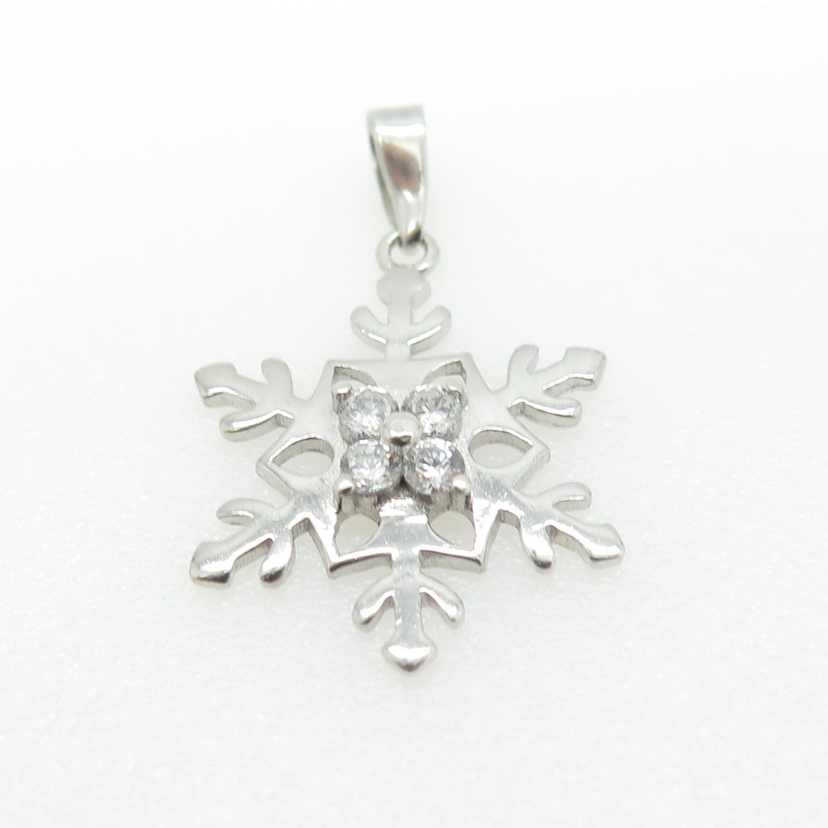 925 Sterling Silver Round-Cut C Z Snowflake Pendant