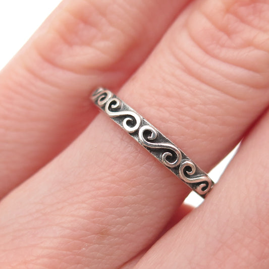 925 Sterling Silver Vintage Swirl Oxidized Stackable Band Ring Size 5.5