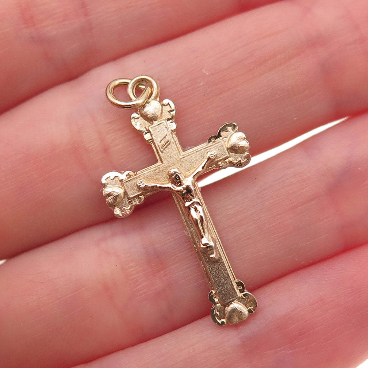 Chapel 925 Sterling Silver Gold Plated Vintage Crucifix Cross Charm Pendant
