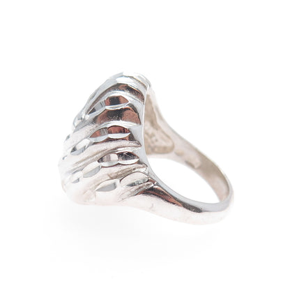 925 Sterling Silver Vintage Modernist Diamond-Cut Dome Ring Size 7