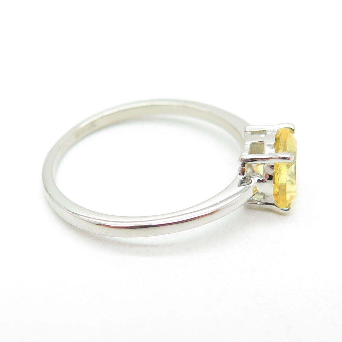 DAZZLERS 925 Sterling Silver Real Cushion-Cut Citrine Ring Size 8