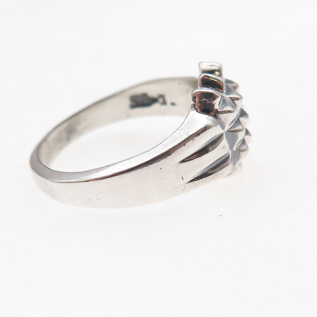 925 Sterling Silver Vintage Mexico Modernist Peak Oxidized Ring Size 7.5