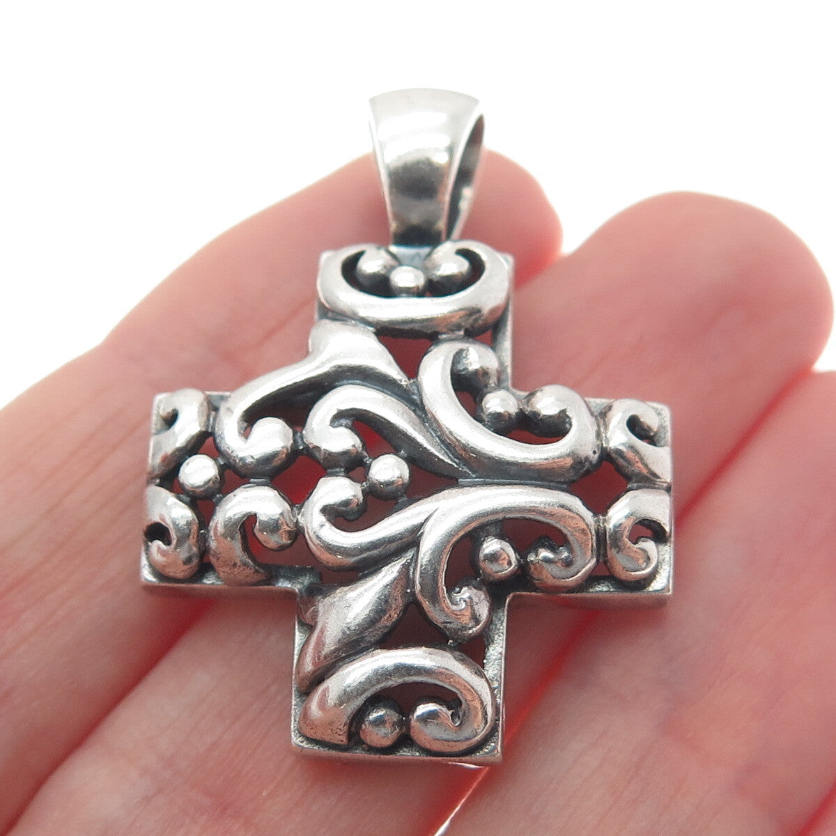 925 Sterling Silver Vintage Ornate Cross Oxidized Pendant