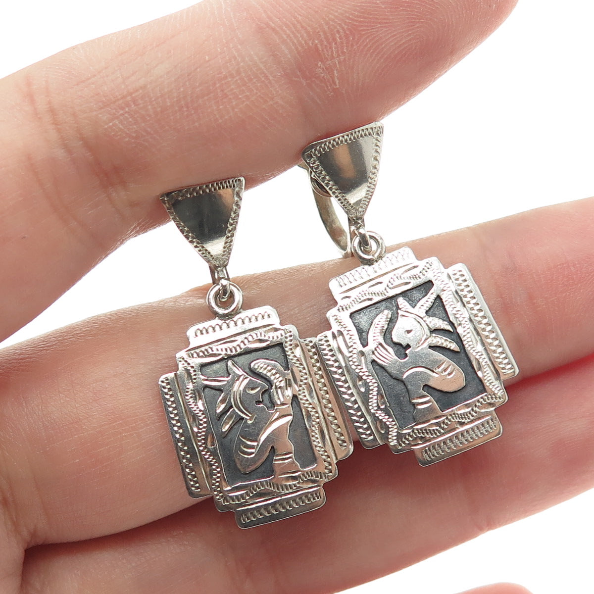 900 Silver Vintage Guatemala Tribal Warrior Oxidized Screw Back Earrings