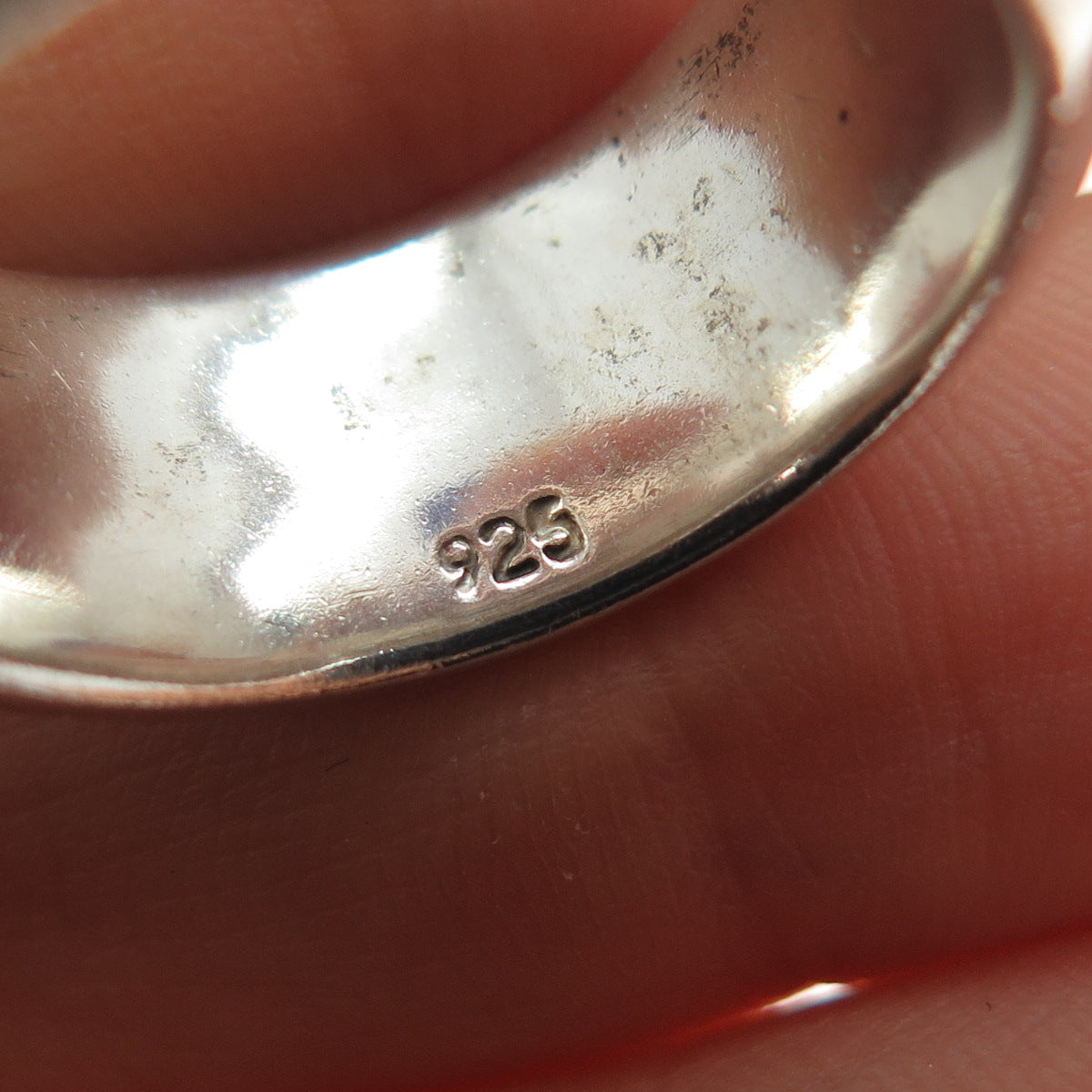 925 Sterling Silver Vintage Aztec Rotating Band Oxidized Ring Size 9.25