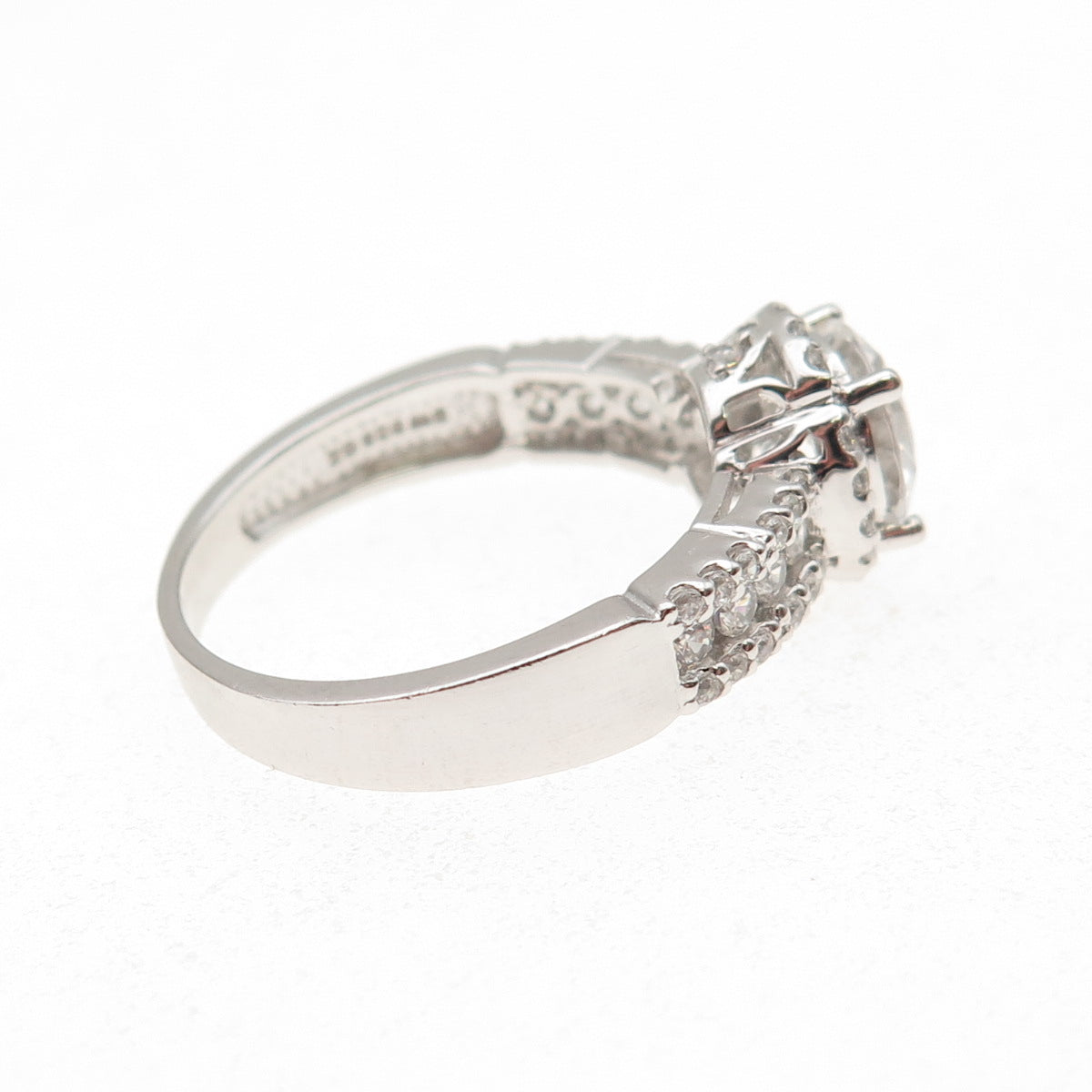 925 Sterling Silver Round-Cut C Z Engagement Ring Size 9