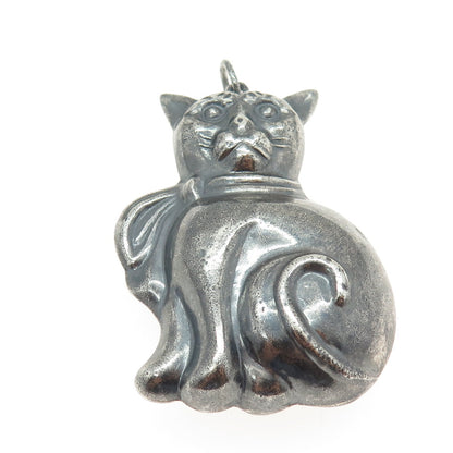 800 Silver Vintage Cat Puffy Hollow Oxidized Pendant