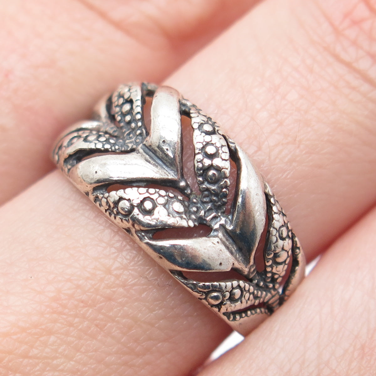 925 Sterling Silver Vintage AG Flower Arrow Oxidized Ring Size 8.75