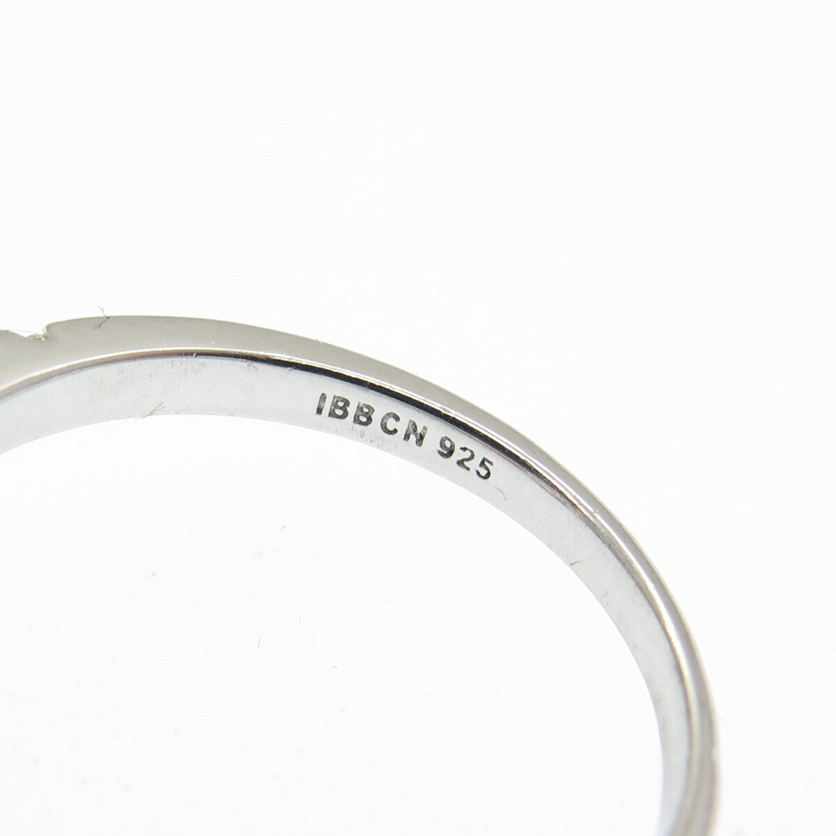 925 Sterling Silver Round-Cut Shaped C Z Ring Size 6