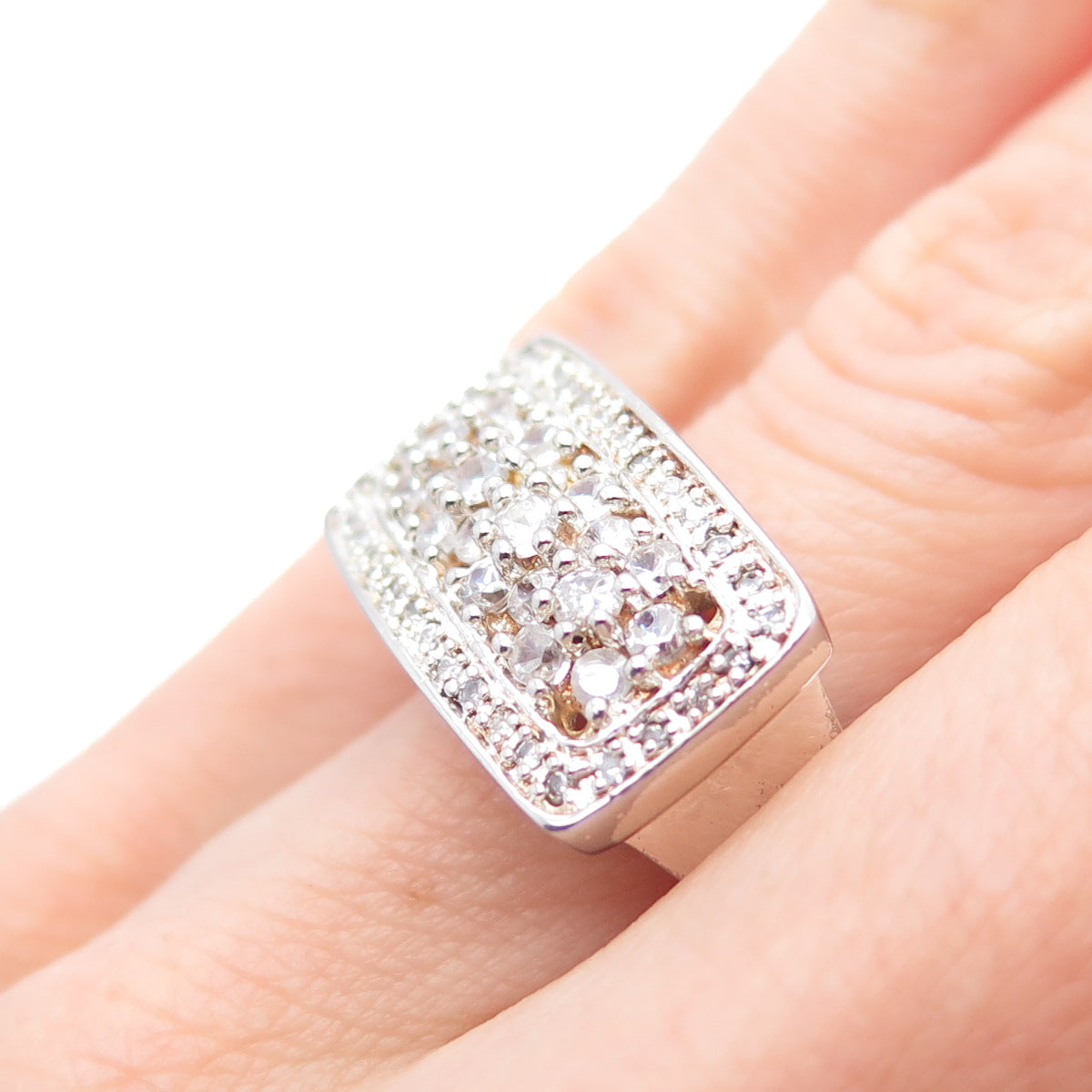 925 Sterling Silver Vintage Round-Cut C Z Statement Ring Size 6.25