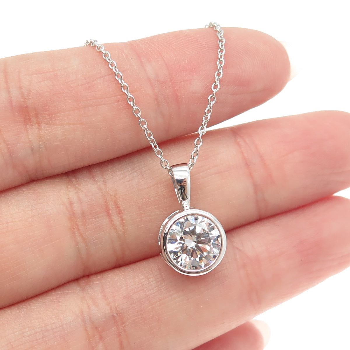 925 Sterling Silver Round-Cut Shaped C Z Pendant Rolo Chain Necklace 18"