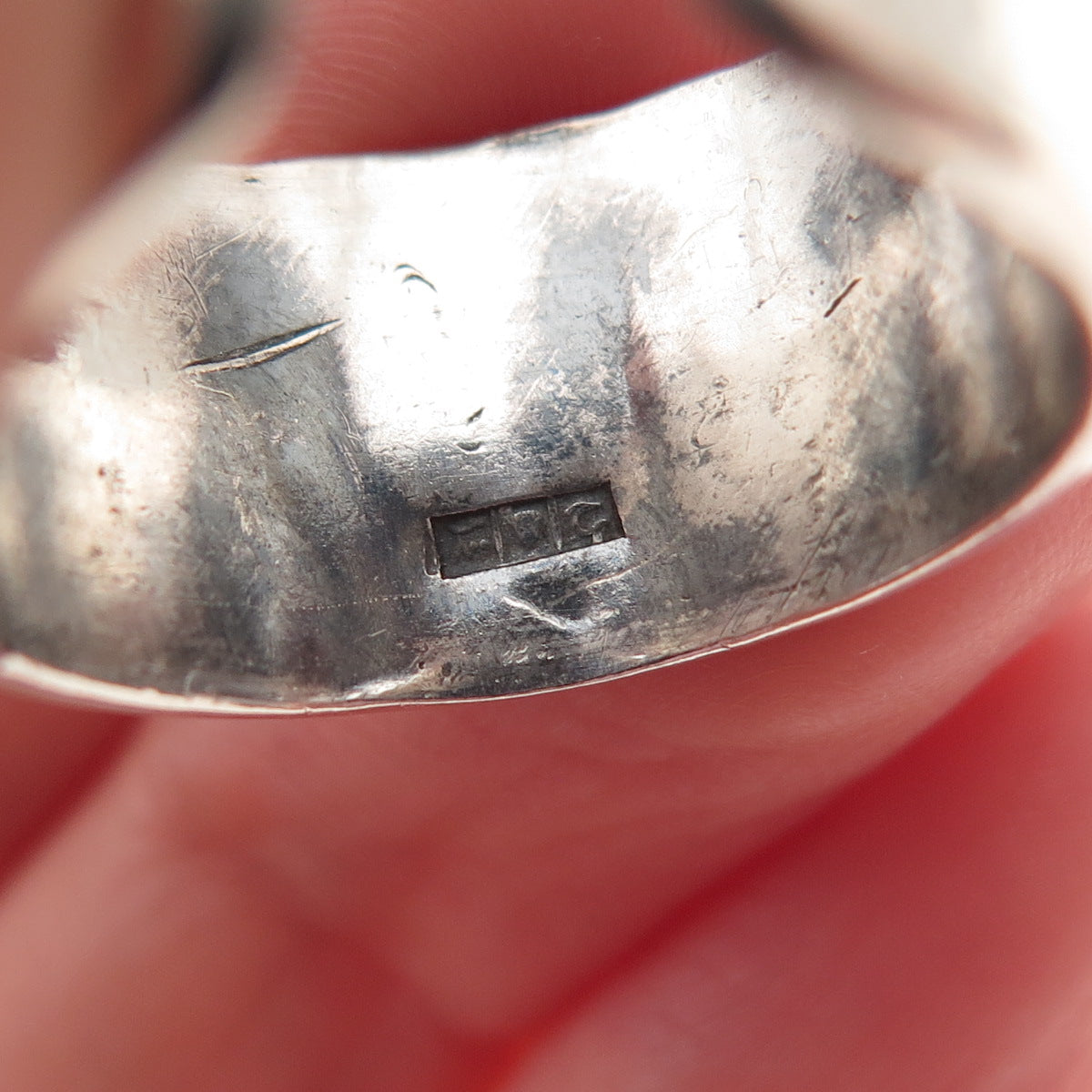 800 Silver Vintage Egyptian Scarab & Flower Oxidized Adjustable Ring Size 9