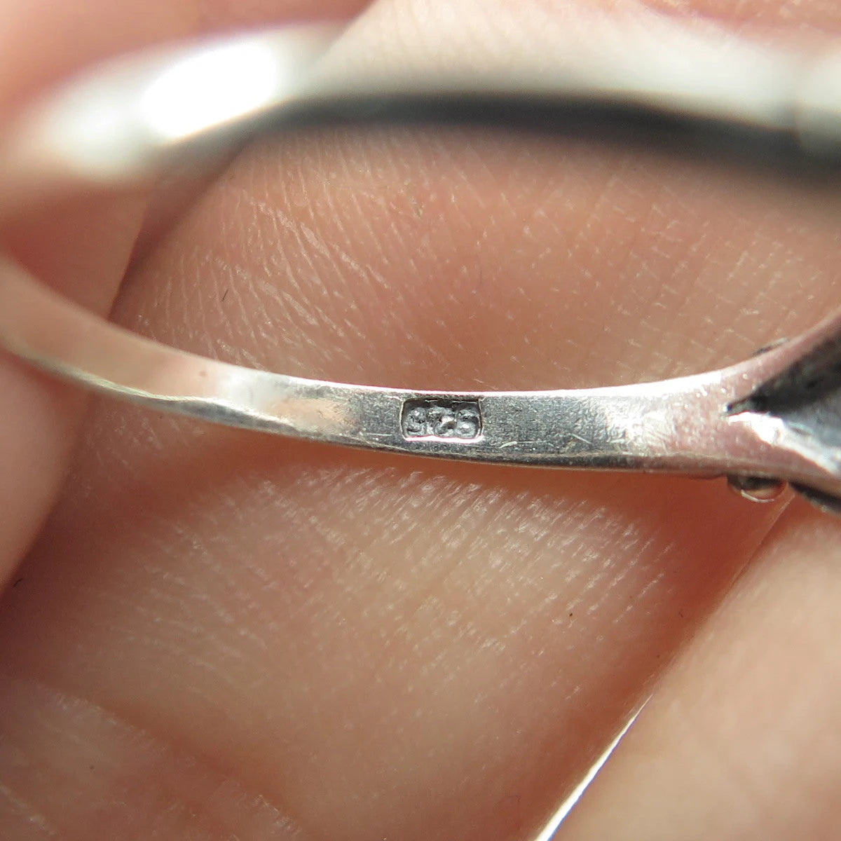 925 Sterling Silver Vintage Southwestern Blue C Z Heart Tribal Ring Size 7.25
