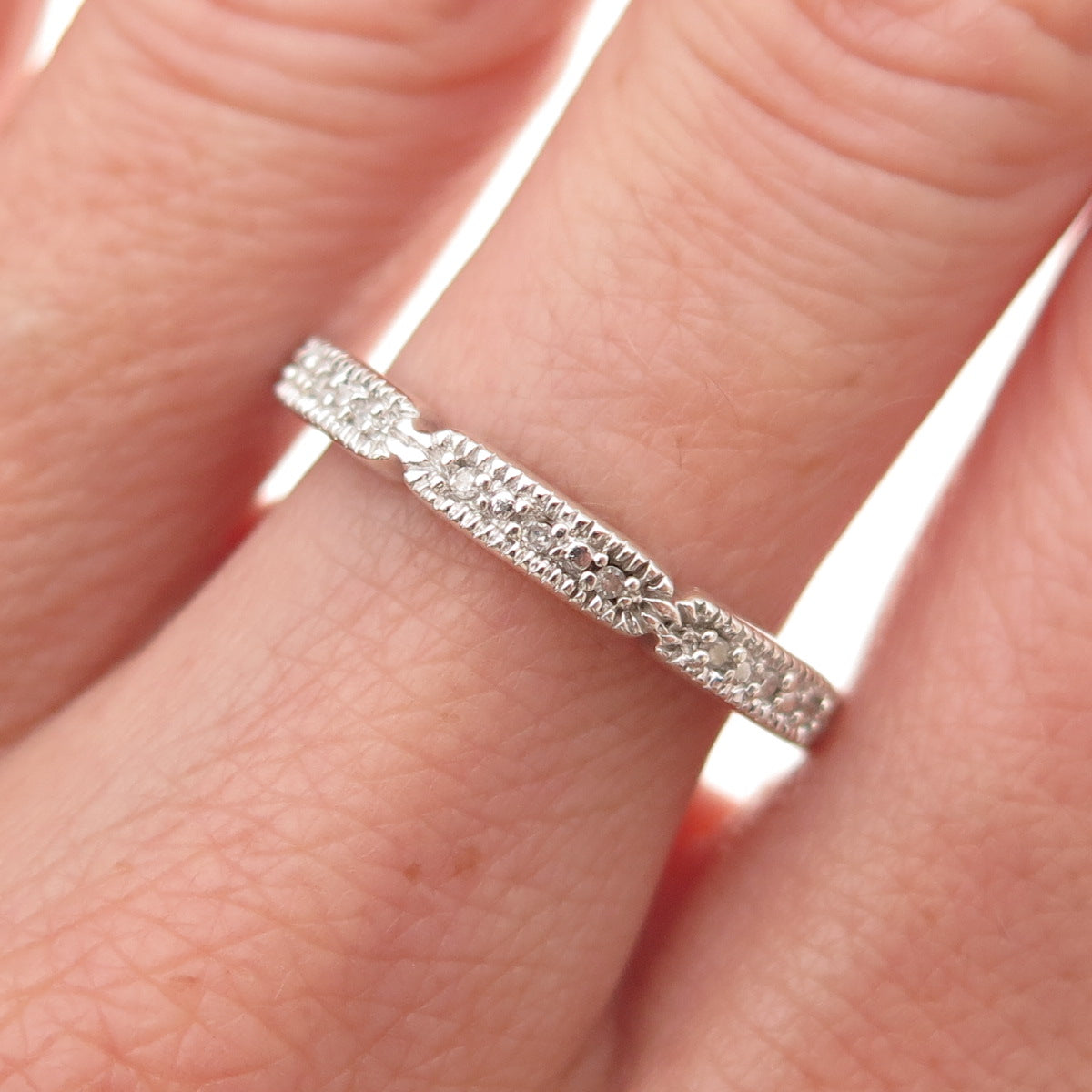 Clyde Duneier 925 Sterling Silver Real Diamond Eternity Band Ring Size 7