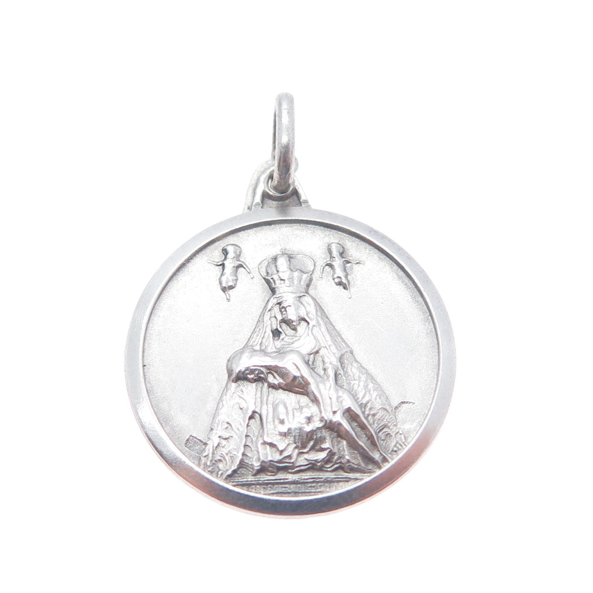 925 Sterling Silver Vintage 1976 Virgin of Copacabana Engraved Charm Pendant