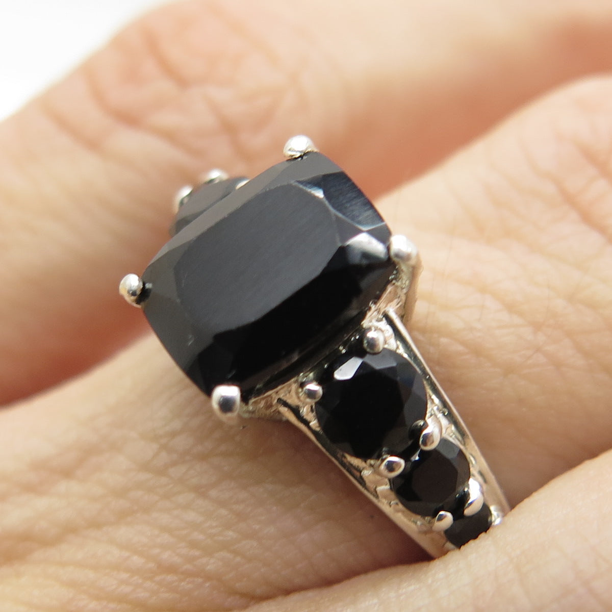 CHUCK CLEMENCY 925 Sterling Silver Real Black Spinel Ring Size 6.25