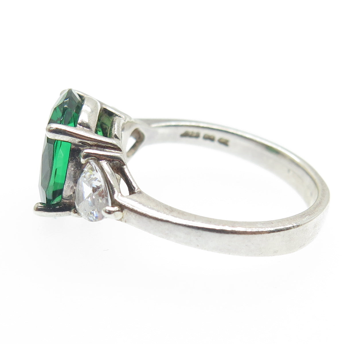 925 Sterling Silver Oval-Cut Green & Heart-Cut White C Z Ring Size 7.25
