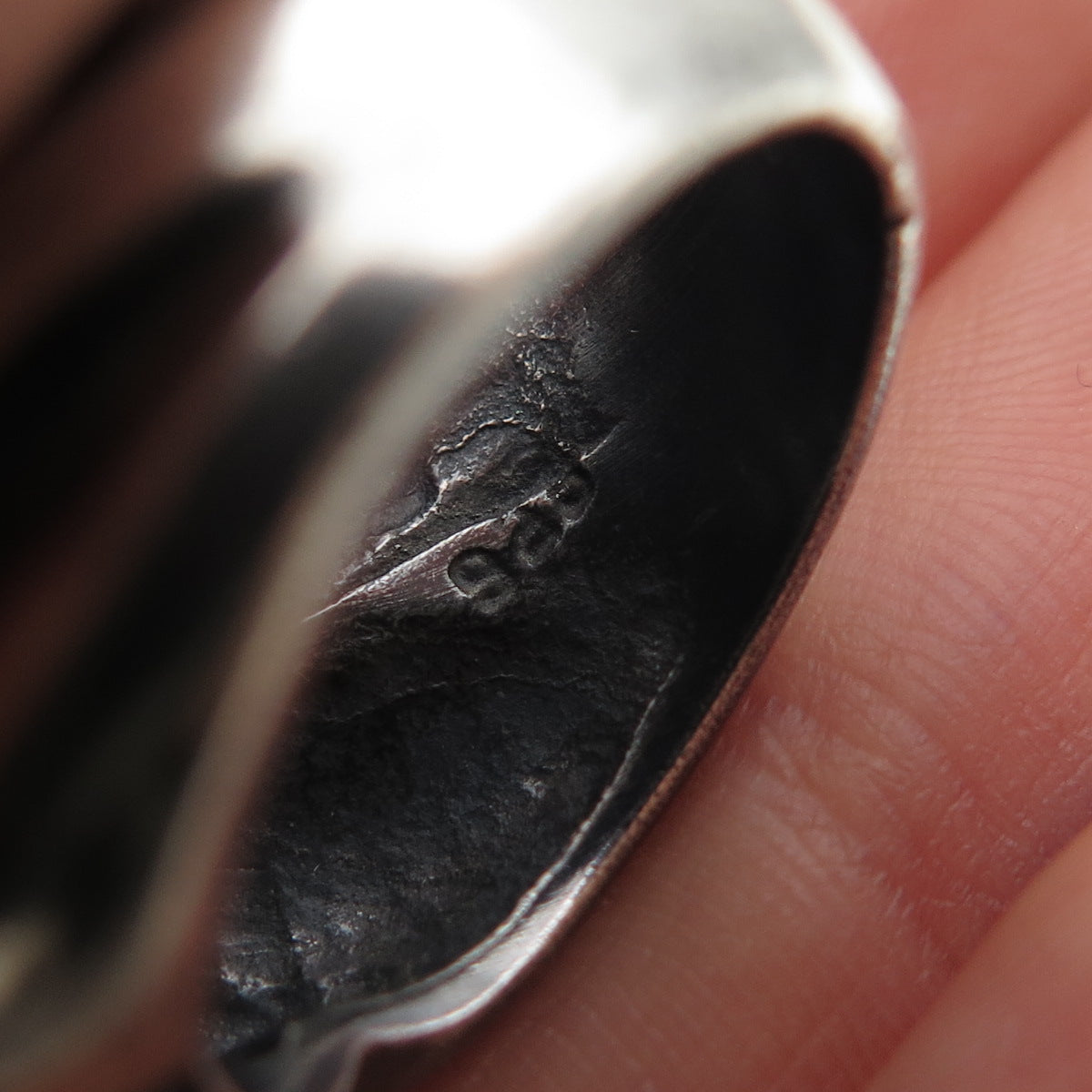 925 Sterling Silver Vintage Modernist Ribbed Oxidized Ring Size 7