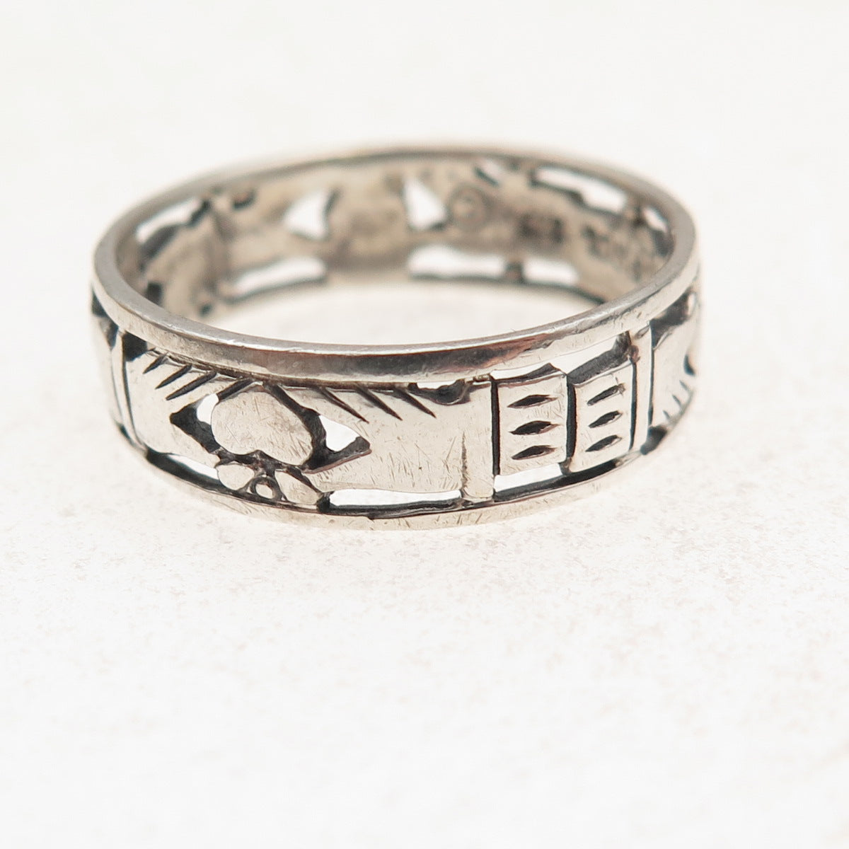 Peter Stone Sterling Silver Vintage Irish Claddagh Oxidized Band Ring Size 9.5