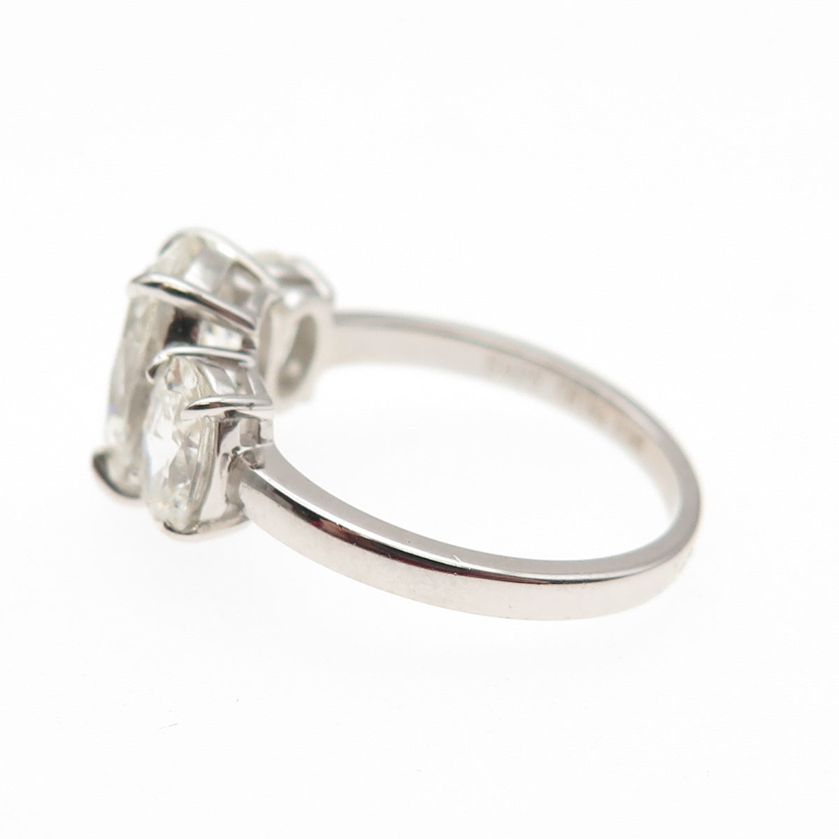 DSMK 925 Sterling Silver Oval-Cut C Z Engagement Ring Size 7.25