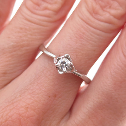 Key Star 925 Sterling Silver Round-Cut Moissanite Engagement Ring Size 6