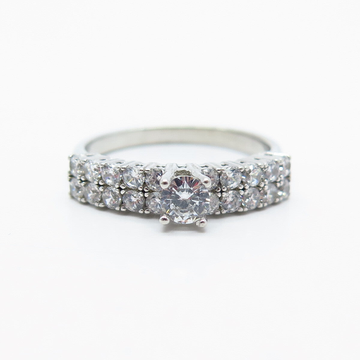 925 Sterling Silver Round-Cut C Z Ring Size 8