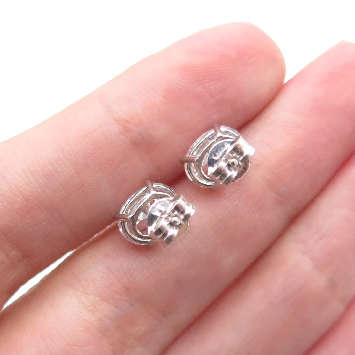 DBJ DEE BERKLE 925 Sterling Silver Oval-Cut C Z Stud Earrings