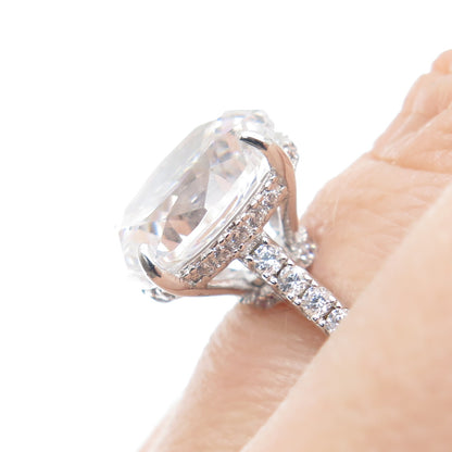 925 Sterling Silver Oval & Round-Cut Shaped C Z Engagement Ring Size 5.75