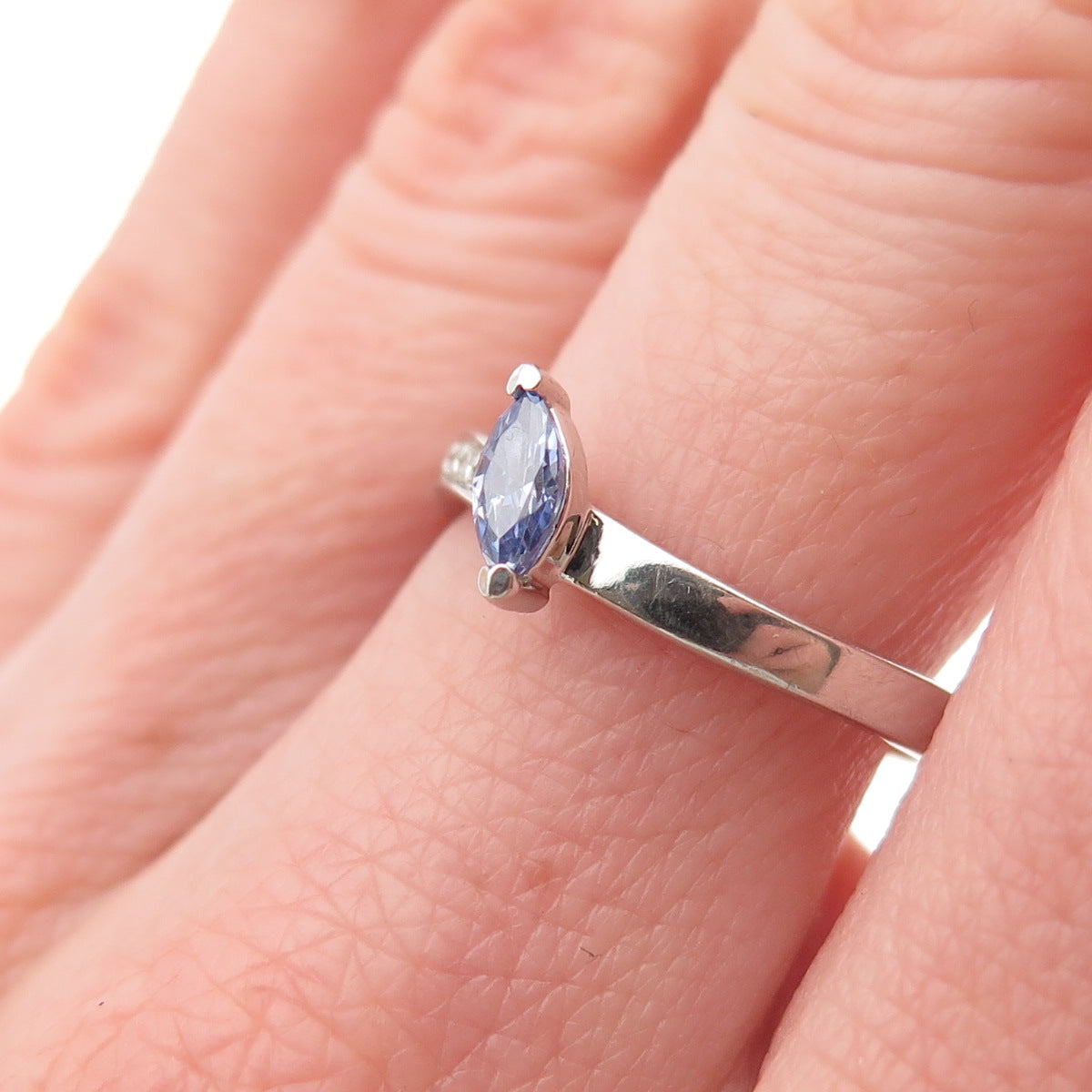 BGE Bradford 925 Sterling Silver Blue & White C Z Always Ring Size 7.25