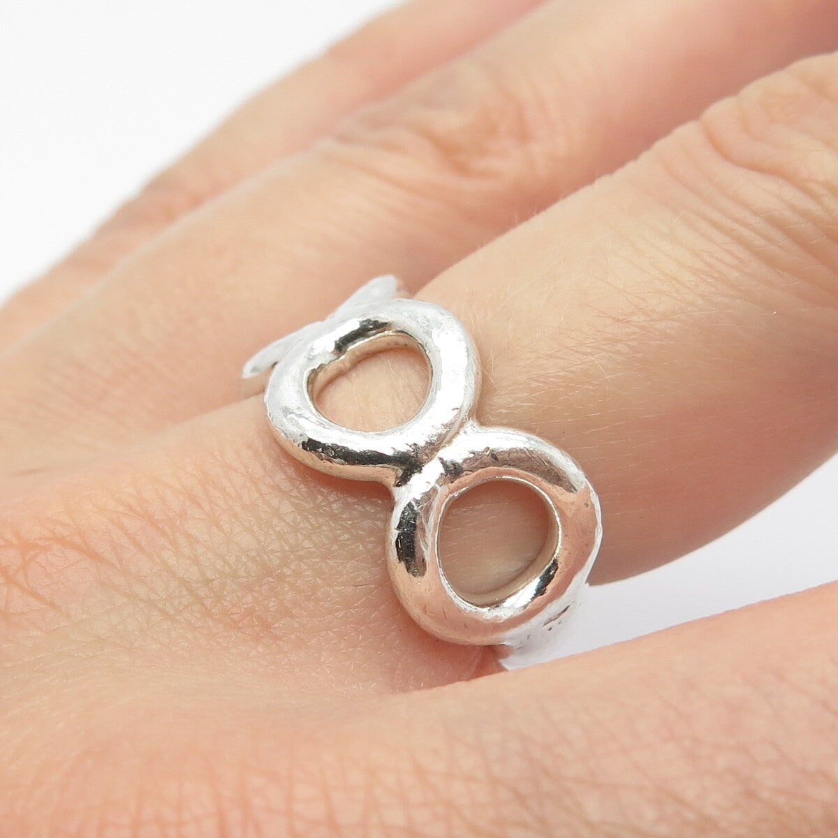 925 Sterling Silver Vintage Triple Circle Ring Size 6