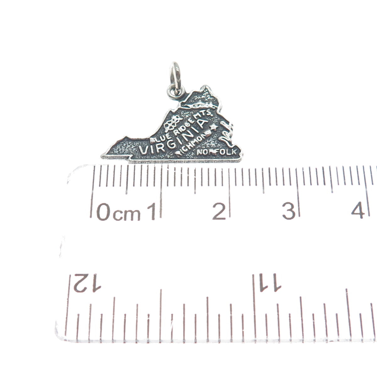 FRENCH & FRANKLIN Sterling Silver Vintage Virginia Oxidized Minimalist Pendant