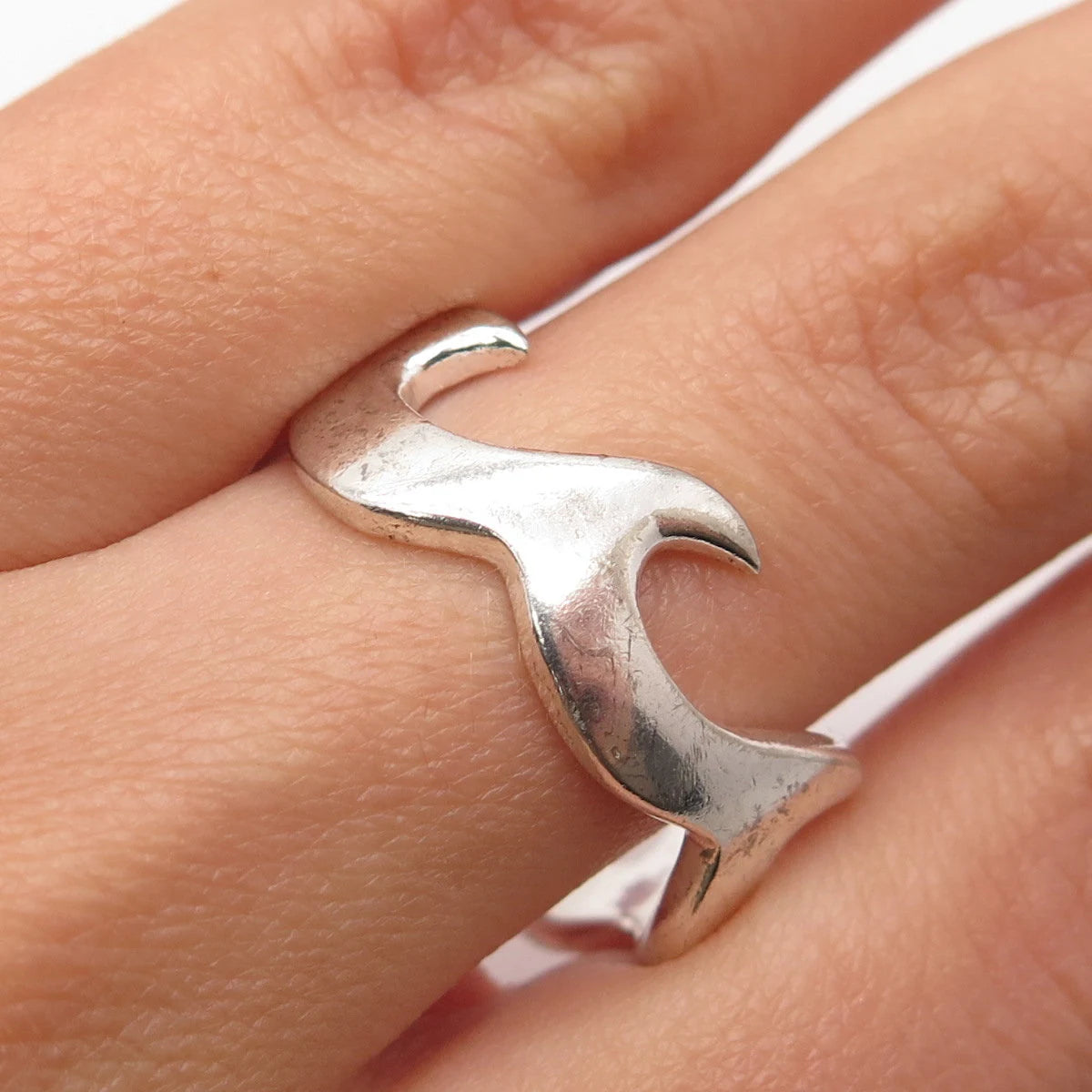 925 Sterling Silver Vintage Fire Band Ring Size 9.75