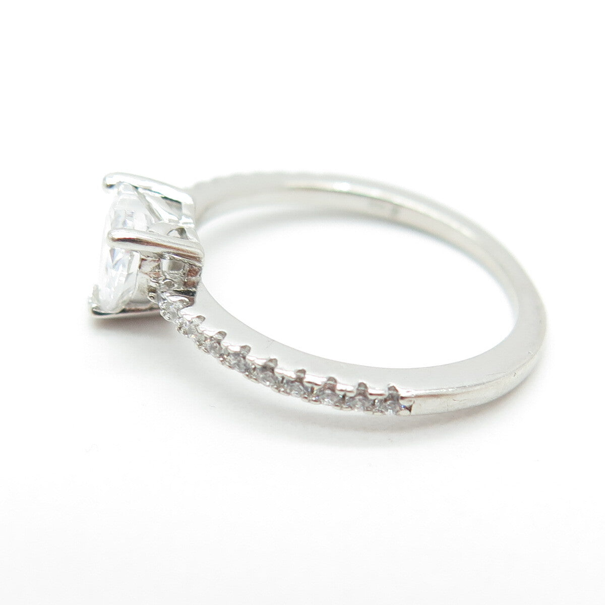 925 Sterling Silver Heart & Round-Cut Shaped C Z Ring Size 6