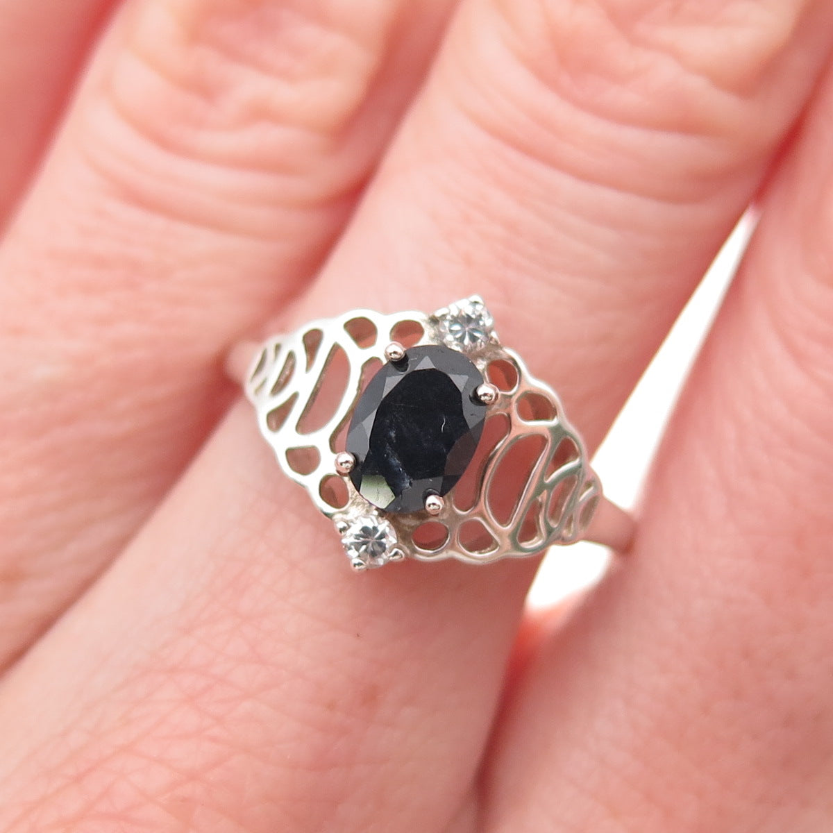 925 Sterling Silver Vintage Real Sapphire & C Z Ring Size 8.25