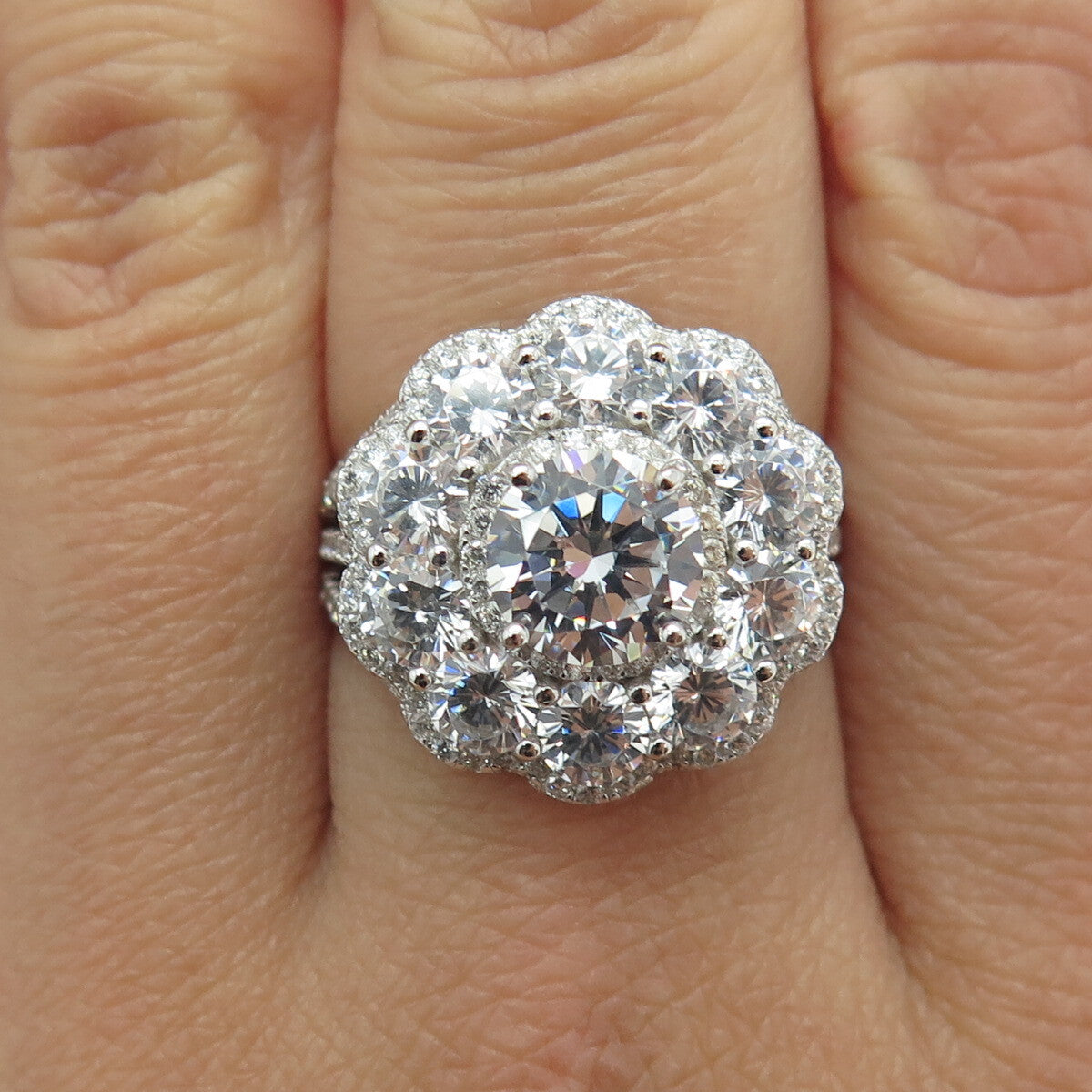 925 Sterling Silver Round-Cut C Z Ring Size 8
