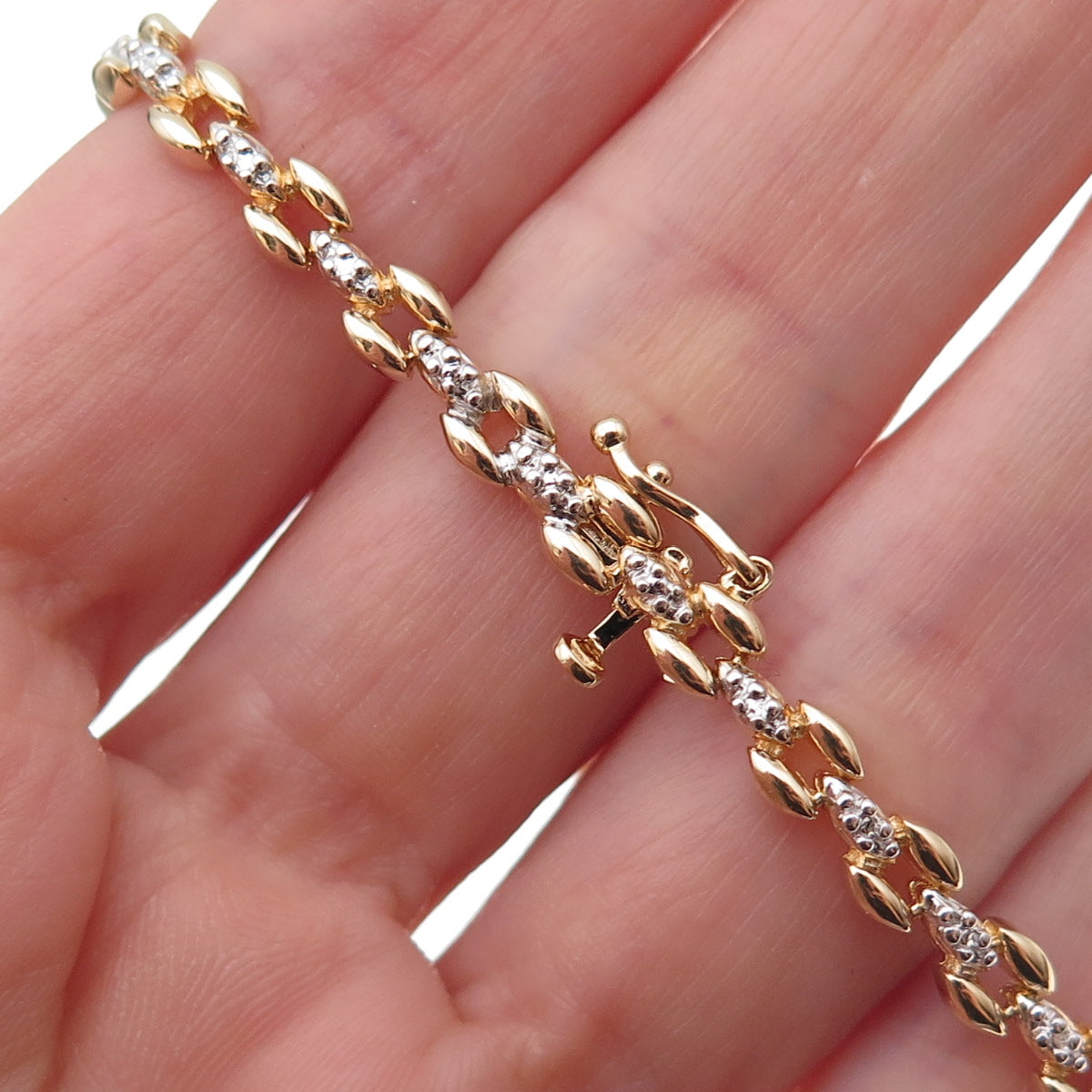Heng Ngai 925 Sterling Silver 2-Tone Real Diamond Bracelet 7.25"