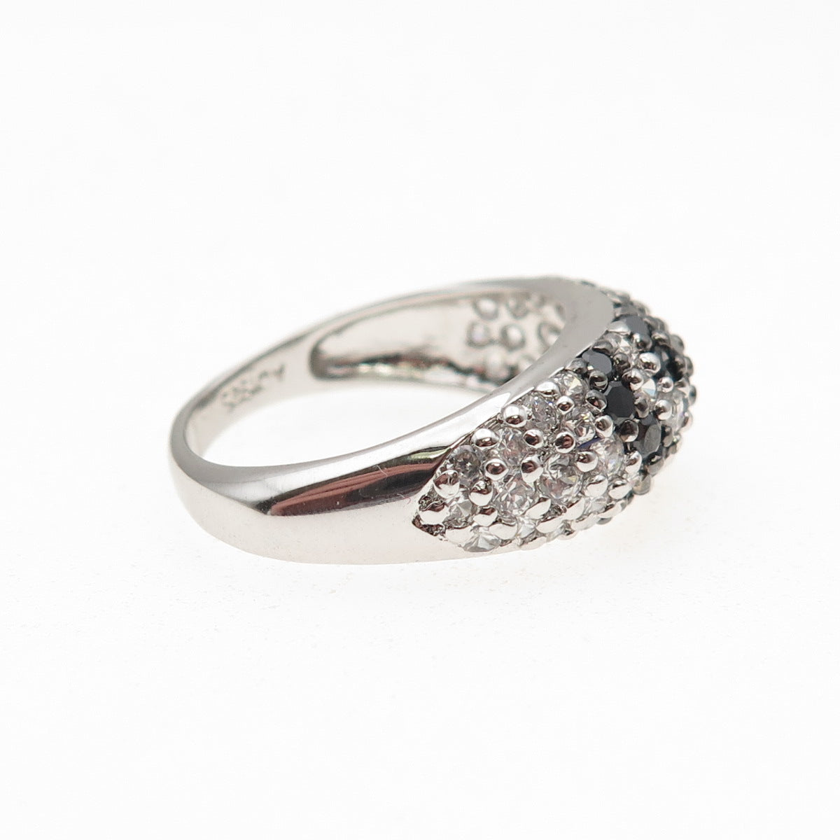 925 Sterling Silver Round-Cut Black & White C Z Zebra Ring Size 7