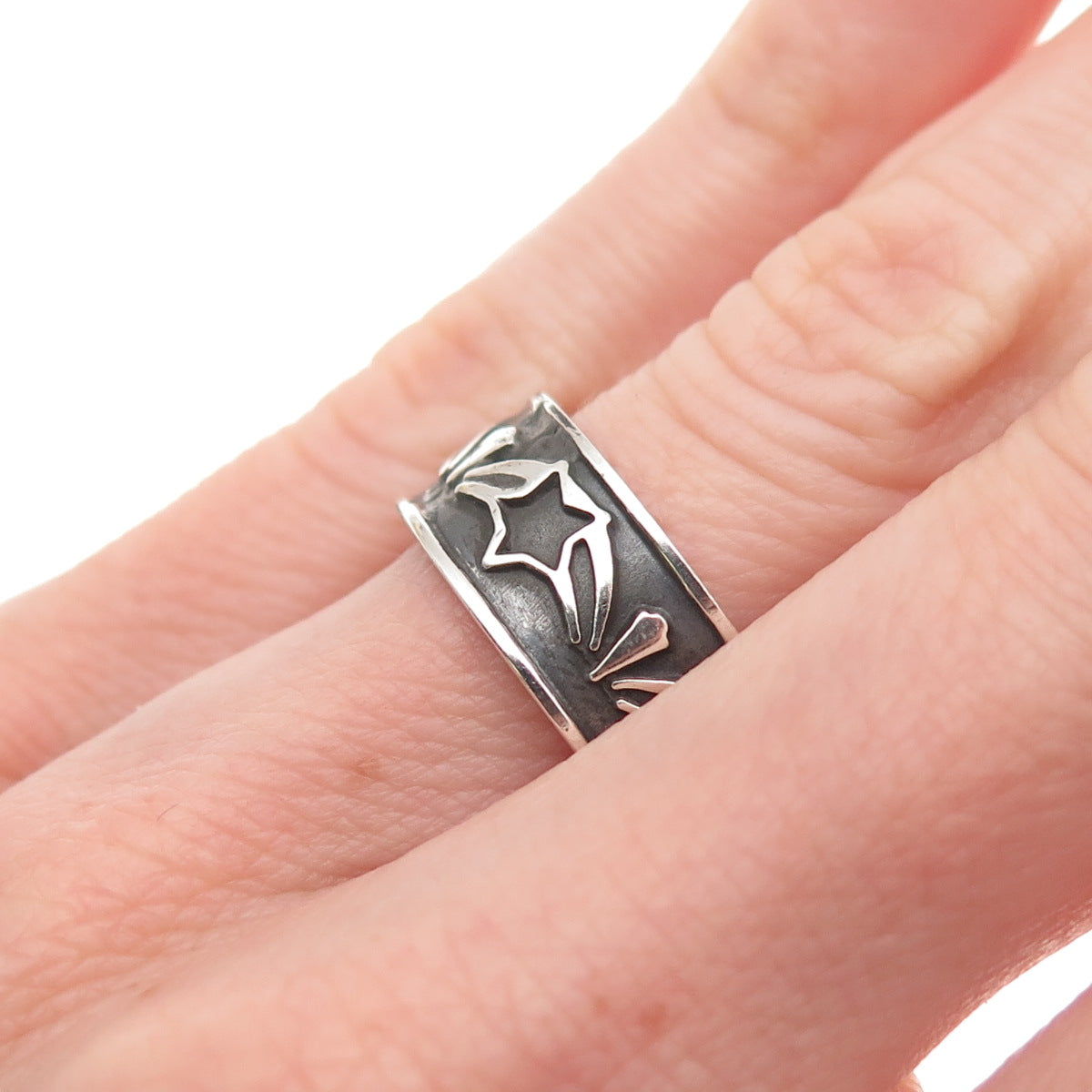 925 Sterling Silver Vintage Mexico Star Oxidized Band Ring Size 6.25